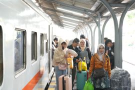 KAI Jember catat lonjakan penumpang arus balik pekan ini