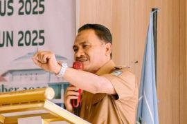 Viral lagi! Video Wabup Dompu tinggalkan sidang paripurna picu polemik