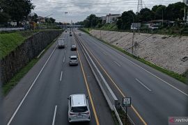 Arus balik di GT Kalikangkung Semarang masih 3.000-an kendaraan