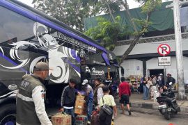 Puncak kedatangan di Terminal Bus Tanjung Priok diprediksi Minggu