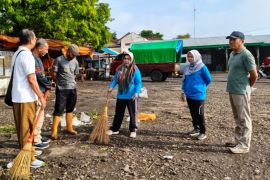 Pemkab Magetan kerja bakti di Pasar Sayur wujudkan Indonesia ASRI