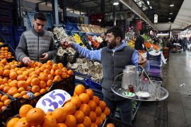 Cara unik dan ikonik menjual teh di Ankara, Turki