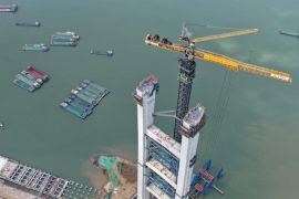 Progres konstruksi Jembatan Shiziyang berlanjut, dua menara utama capai ketinggian maksimum