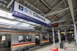2.797 pemilir tiba di Stasiun Cikarang pada H+7 Lebaran