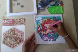 Dokter nilai pembatasan akses medsos dukung tumbuh kembang anak