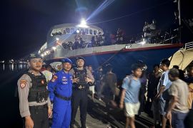 Polres-Banggai tingkatkan pengamanan arus balik Lebaran di pelabuhan