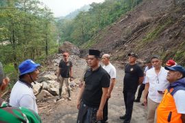 Bupati Jepara: Jalur baru ke Tempur ditargetkan selesai empat pekan