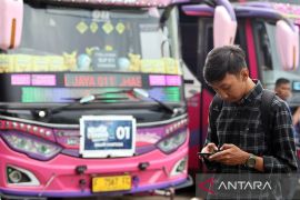 Kemarin, Kemkomdigi pastikan jaringan stabil hingga Google AI digugat