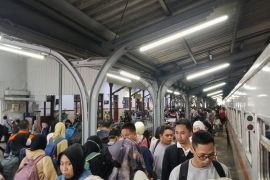 Lonjakan penumpang KA di Daop Jember naik 22 persen saat akhir pekan