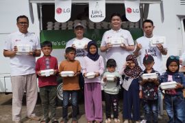LG Electronics Indonesia dukung pemulihan Pasirlangu Bandung