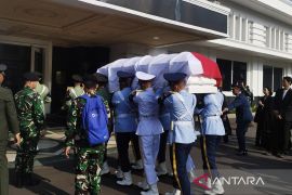 Jenazah mantan Menhan Juwono Sudarsono disemayamkan di Gedung Kemhan