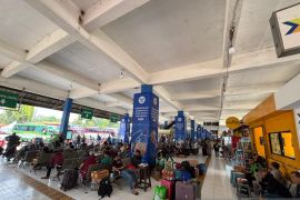 Arus mudik di Terminal Kampung Rambutan meningkat 60 persen tahun ini