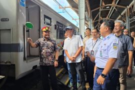 Daop Semarang: jumlah penumpang KA saat libur Paskah tetap tinggi