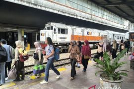 KAI Sumut layani 190.816 penumpang selama Angkutan Lebaran 2026