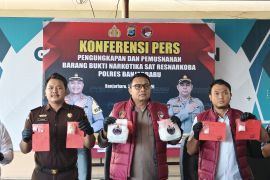 Polres Banjarbaru gagalkan peredaran 2,2 kg sabu jaringan lintas Kalimantan