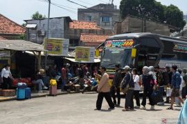 Penumpang arus balik di Terminal Lebak Bulus capai 2.485 orang