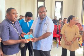 Pemprov Papua Barat Daya bangun 11 rumah baru untuk OAP