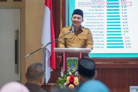 Bupati Pasuruan: angka kemiskinan turun menjadi 8,21 persen pada 2025