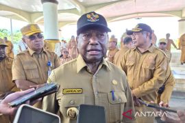 Gubernur: Tidak ada titipan dalam bursa pencalonan Ketua KONI Papua Barat