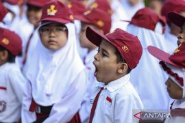 English to become compulsory in Indonesian elementary schools