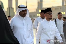RI, Saudi discuss hajj flight cost rise, prioritize pilgrims' safety