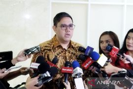 Komisi I DPR sebut TNI perlu pertimbangkan tarik personel dari Lebanon