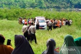 Jasad perempuan ditemukan di Waduk Cirata terkait kecelakaan di Pacet