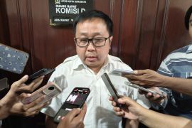 Legislator sebut masa SMA waktu ideal mulai gunakan gawai