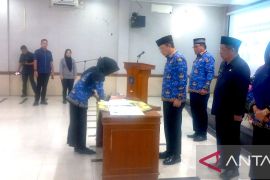 Bupati Bangka Tengah minta ASN jaga integritas dan moralitas