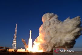 China bakal luncurkan 200.000 satelit saingi Starlink