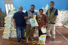 Bulog Jatim salurkan beras kepada lima juta lebih penerima manfaat