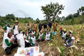 Ketua Komisi II DPRD Barut dukung panen jagung WKPP Melayu