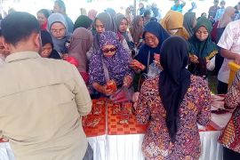 Jelang Lebaran, pasar murah dan bantuan pangan digelar di Madiun