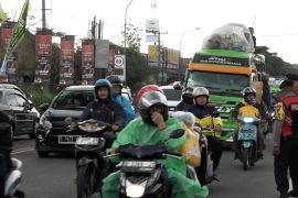 Polda Jabar awasi kendaraan sumbu tiga di jalur mudik