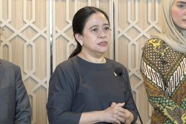 Puan sebut ibadah haji tetap jalan meski ada konflik di Timur Tengah