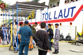 Pemudik padati Pelabuhan Gorontalo, tiket KM Sabuk Nusantara 56 habis
