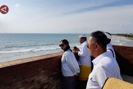 Wamenpar cek fasilitas keamanan wisatawan di Badung Bali