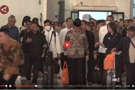 22 WNI tiba di RI, evakuasi dari Iran dilakukan bertahap - VIDEO