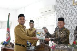 Wali Kota Tanjungbalai sampaikan LKPJ 2025, Mahyaruddin ajak DPRD lakukan evaluasi