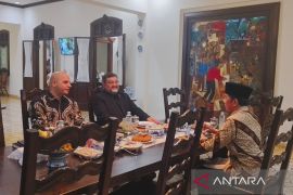 Dubes Iran sampaikan kampanye tolak perang saat kunjungi Jokowi di Solo