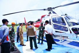Natuna pantau lokasi karhutla melalui operasi udara dan darat