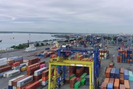 BNCT catat realisasi arus peti kemas naik 7,4 persen