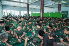 Wujudkan solidaritas, Kodam Pattimura doa bersama atas prajurit gugur di Lebanon