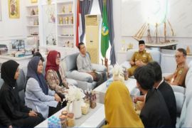 Bupati Tala berangkatkan pekerja LPK PISCO ke Jepang