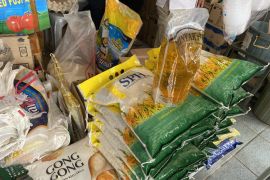 Bulog salurkan bantuan pangan untuk 79.301 penerima di Batam dan Karimun