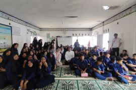 Sawahlunto perkuat literasi digital siswa untuk cegah ancaman siber