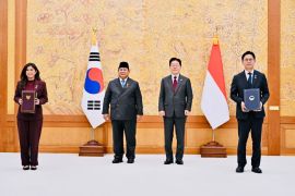 Prestasi mendunia! Prabowo terima penghargaan tertinggi dari Korea