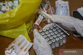 Pap smear rutin penting meski wanita sudah divaksin HPV