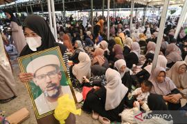 Fadel Muhammad sampaikan salam dari presiden untuk Abnaulkhairaat