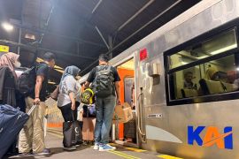 Sambut Libur Long Weekend Jumat Agung dan Paskah, KAI Daop 6 Yogyakarta kerahkan 7 KA tambahan